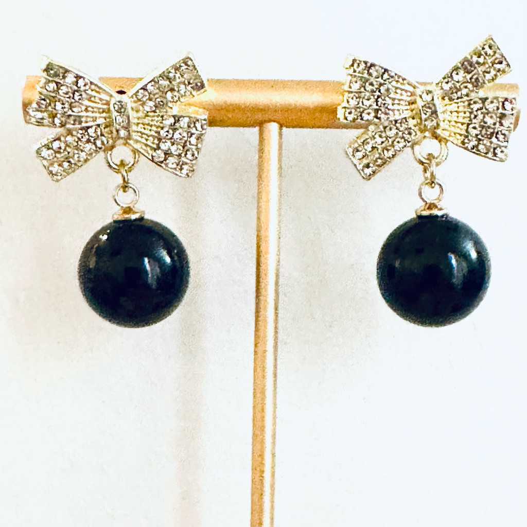 Gold Rhinestone Bow And Black Pearl Earrings